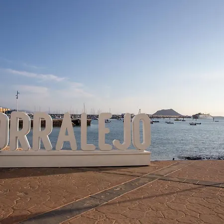 Casa Frida With High-speed Wifi And Smart-tv Corralejo